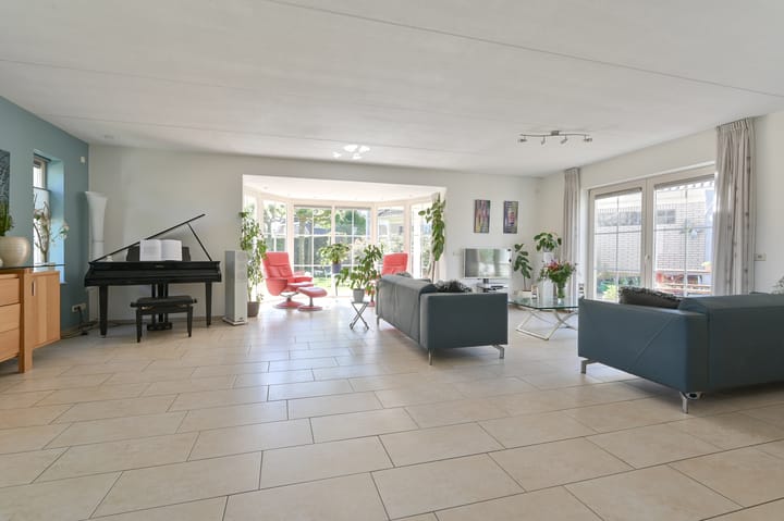 Foto 16 van Hoveniersland 64