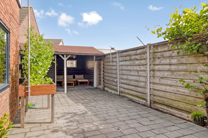 Foto 24 van M.A.de Ruijterlaan 21