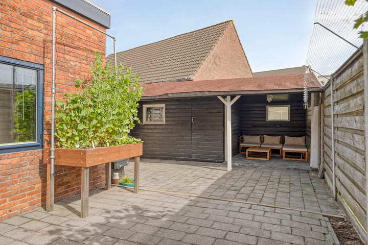 Foto 25 van M.A.de Ruijterlaan 21