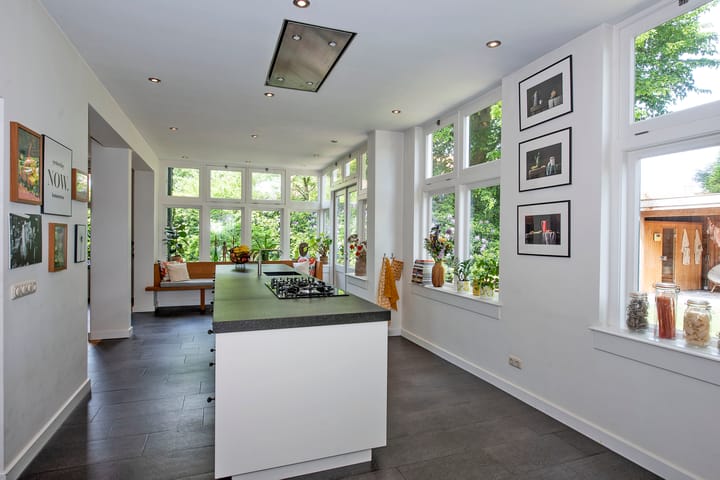 Photo 3 of C.T. Storkstraat 42