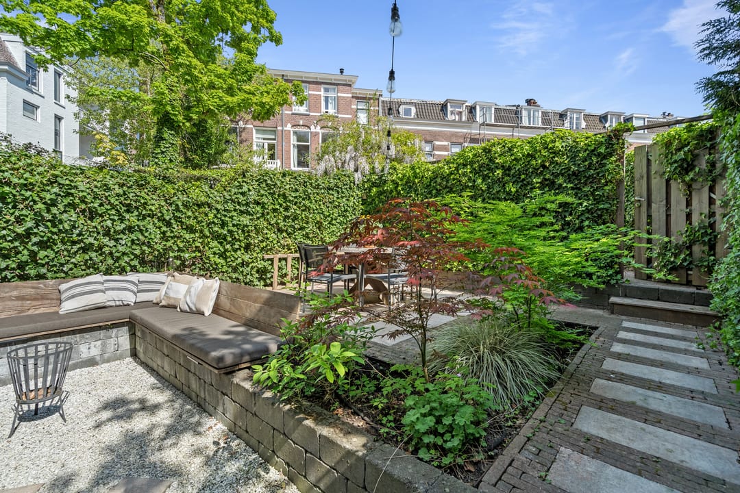 Foto 2 van Alexander Numankade 23-A