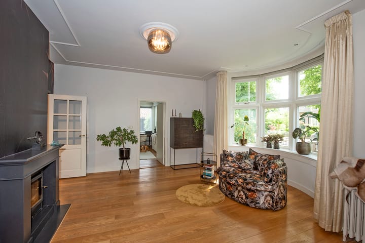 Photo 16 of C.T. Storkstraat 42