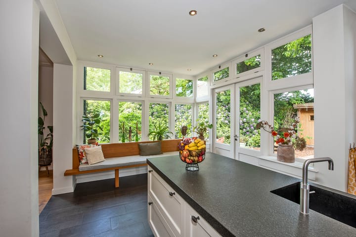 Photo 21 of C.T. Storkstraat 42