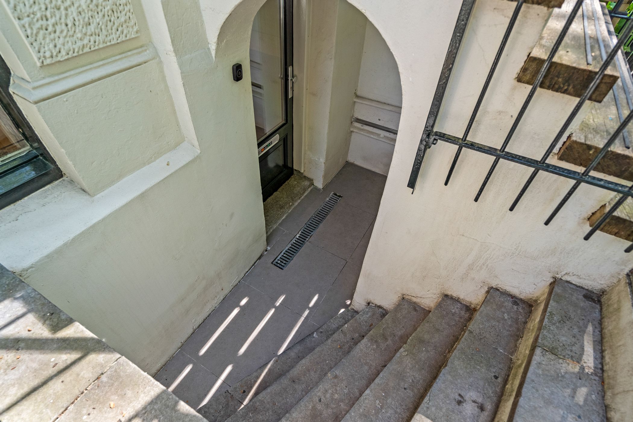 Foto 9 van Alexander Numankade 23-A