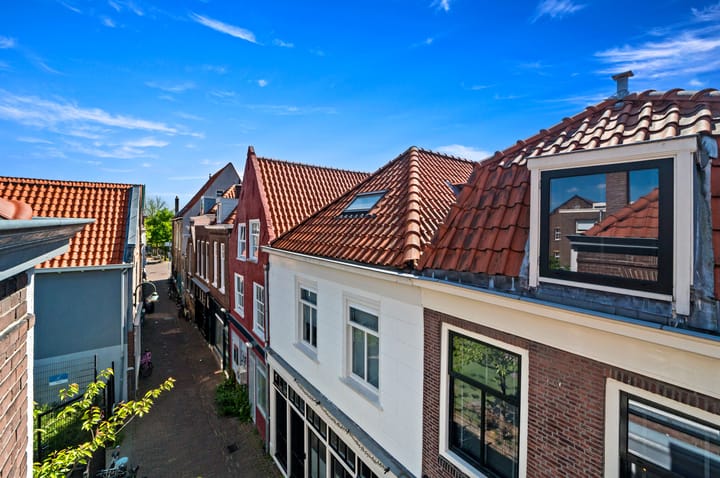 Foto 34 van Molstraat 48