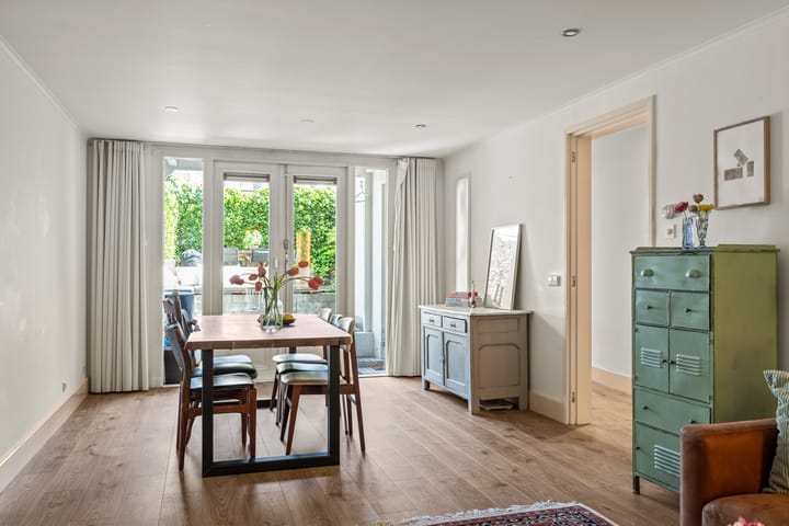 Foto 25 van Alexander Numankade 23-A