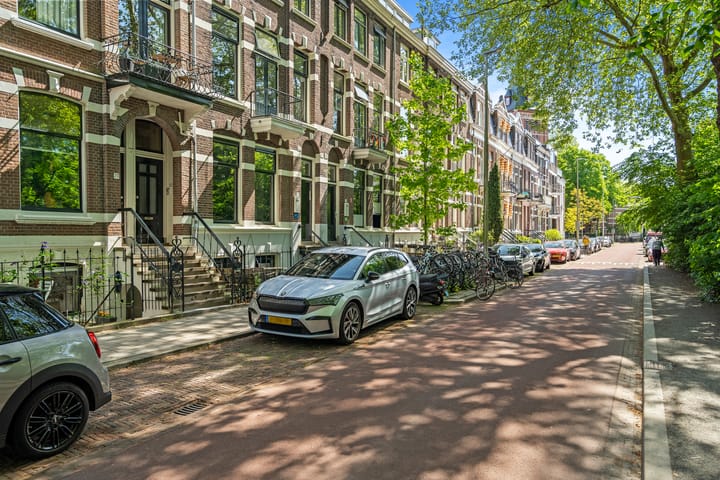 Foto 49 van Alexander Numankade 23-A