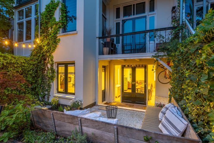 Foto 64 van Alexander Numankade 23-A