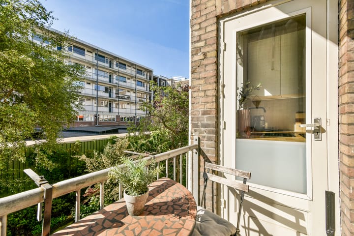 Foto 14 van Tweede Helmersstraat 39-1