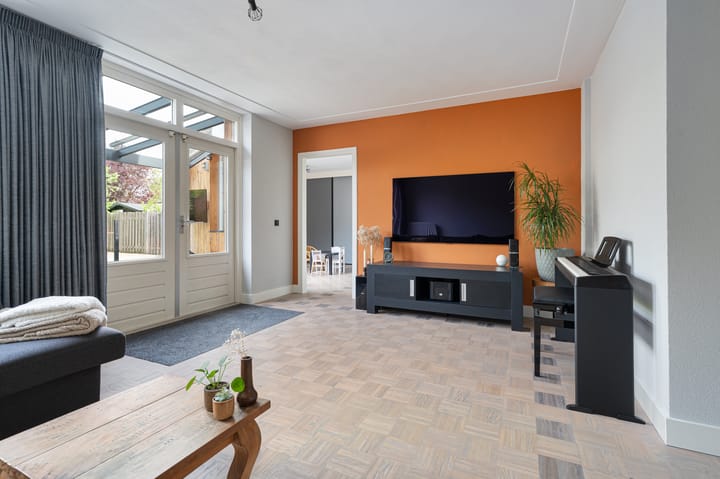 Photo 8 of Aagje Dekenstraat 7