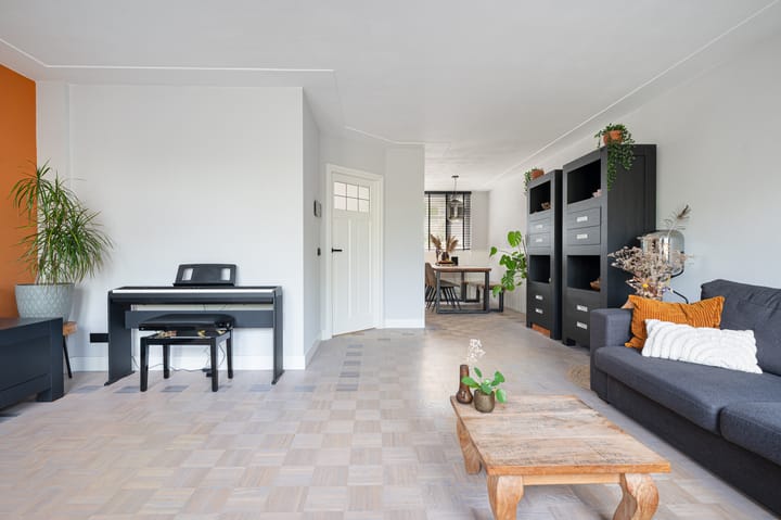 Photo 11 of Aagje Dekenstraat 7