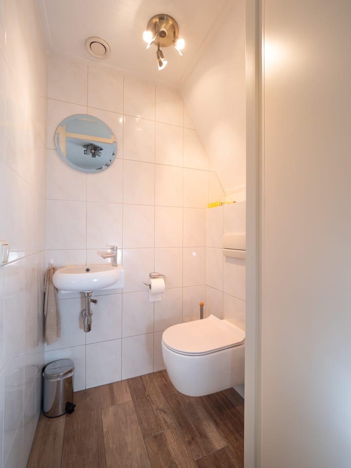 Photo 12 of Constantiuslaan 4