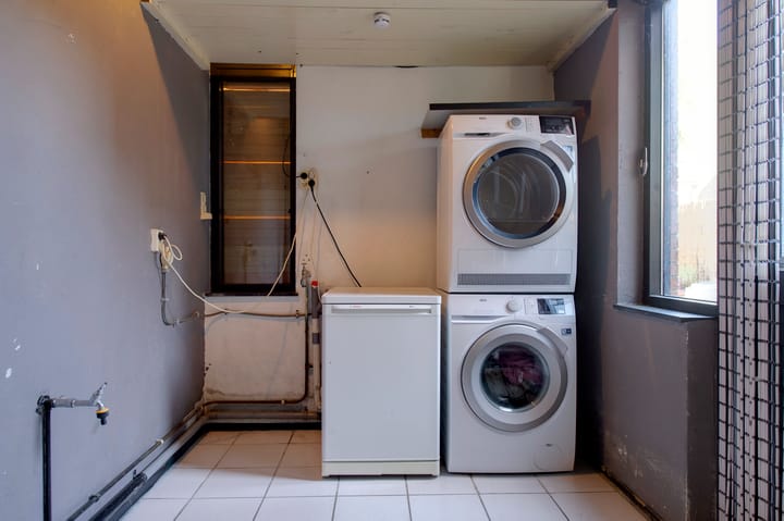 Foto 19 van van Hogendorpstraat 6