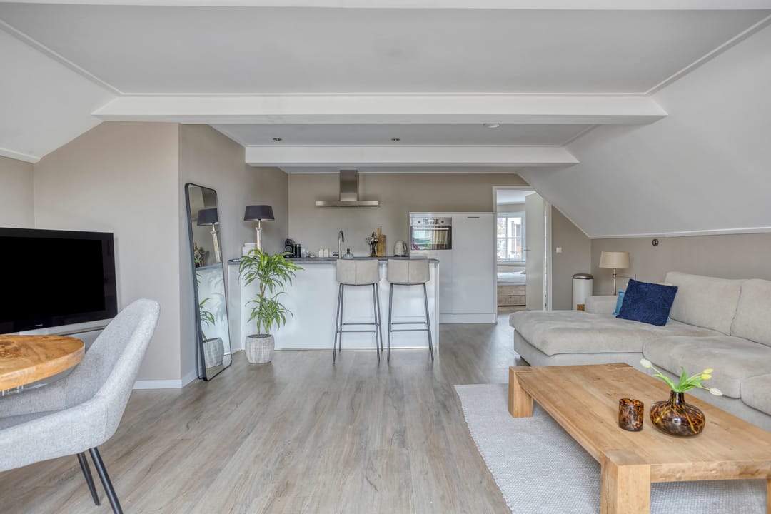 Photo 8 of Gronausestraat 28-A