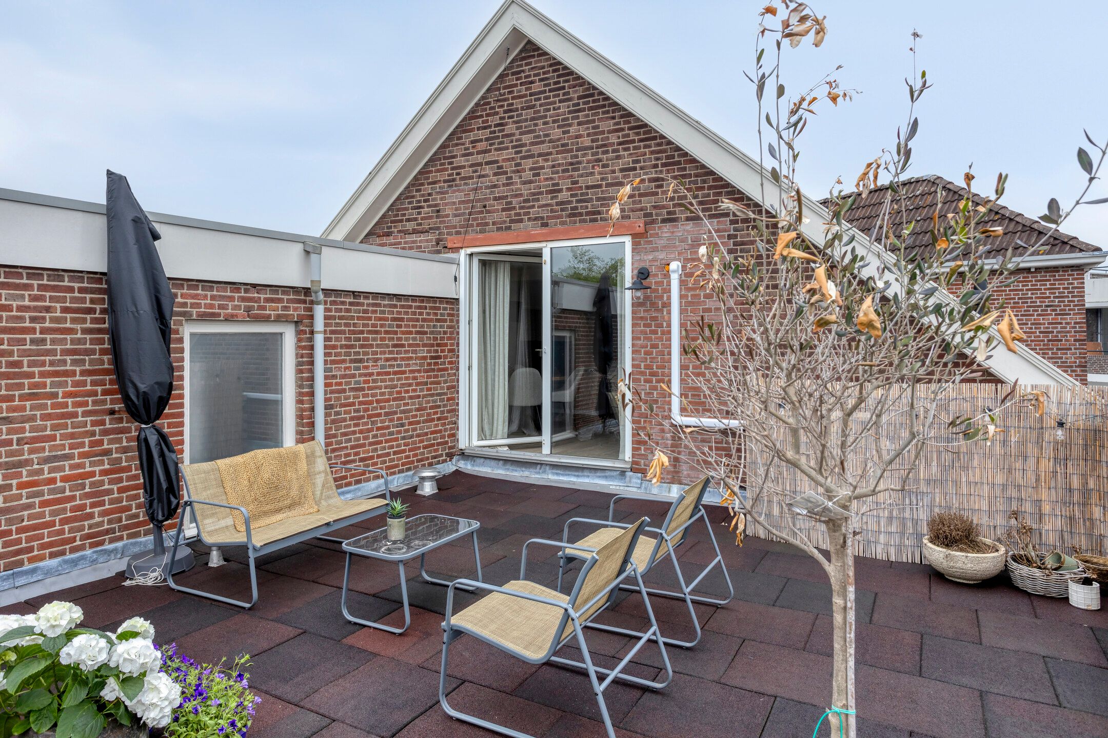 Photo 3 of Gronausestraat 28-A