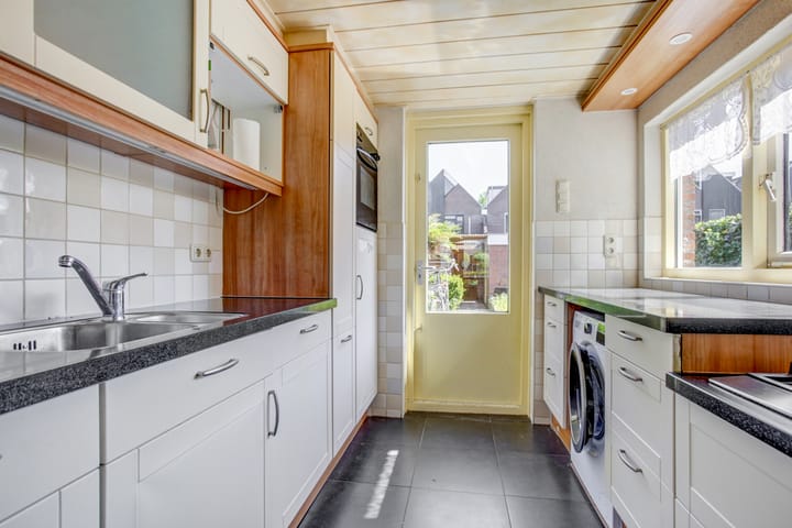 Foto 14 van Westeinde 9