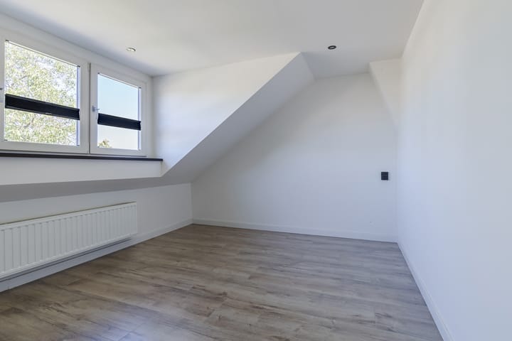 Photo 40 of Groenstraat 248