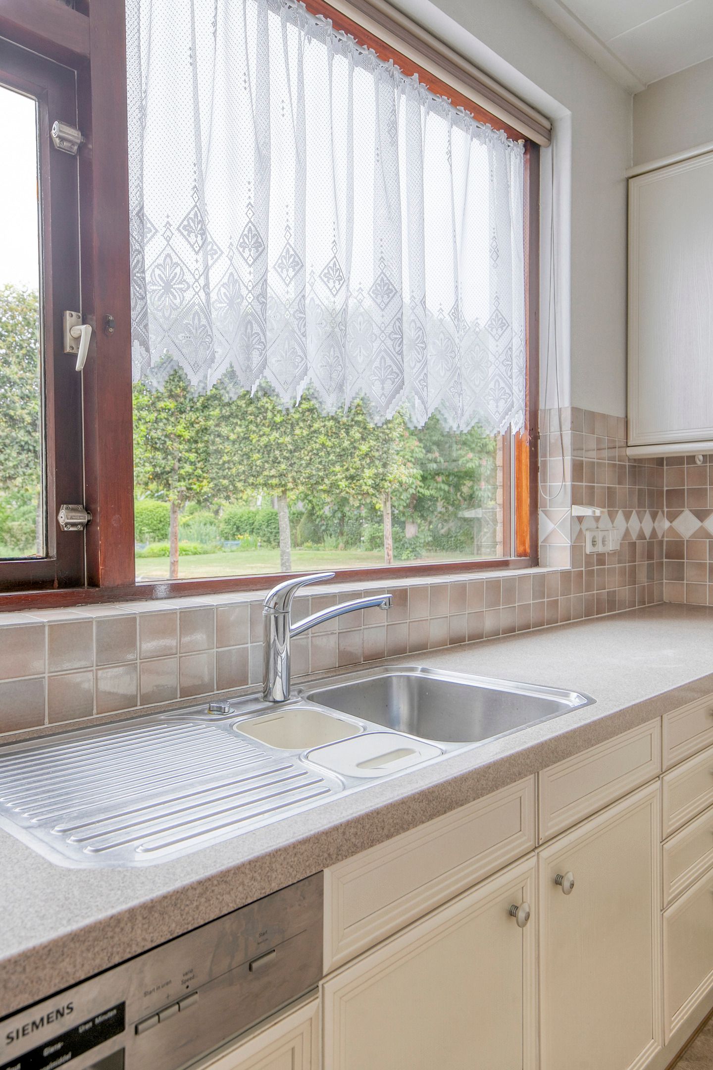 Foto 19 van 's-Gravenpolderseweg 13