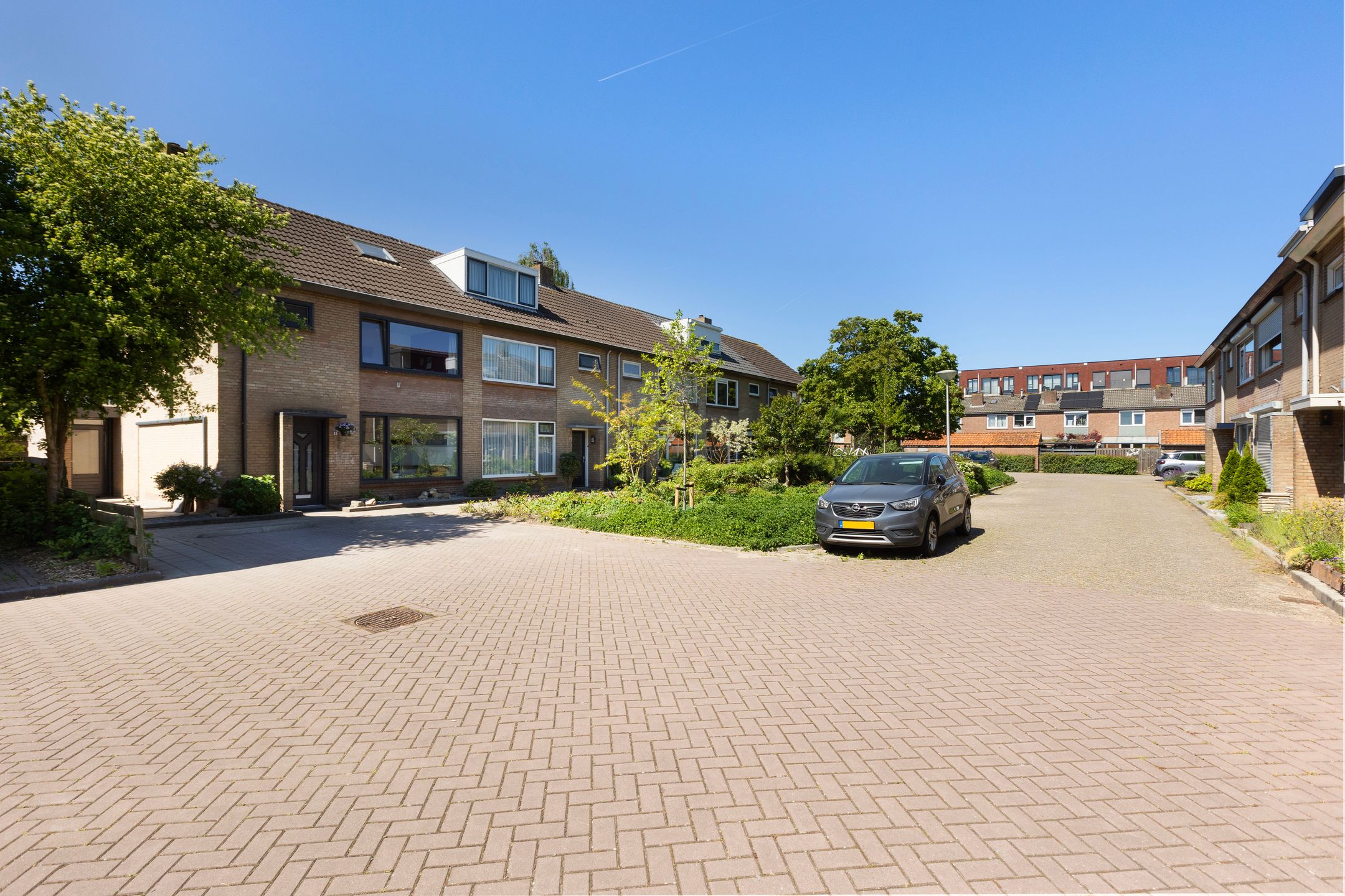 Foto 36 van Willem Alexanderhof 9