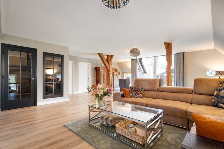 Foto 14 van Oshaarseweg 49