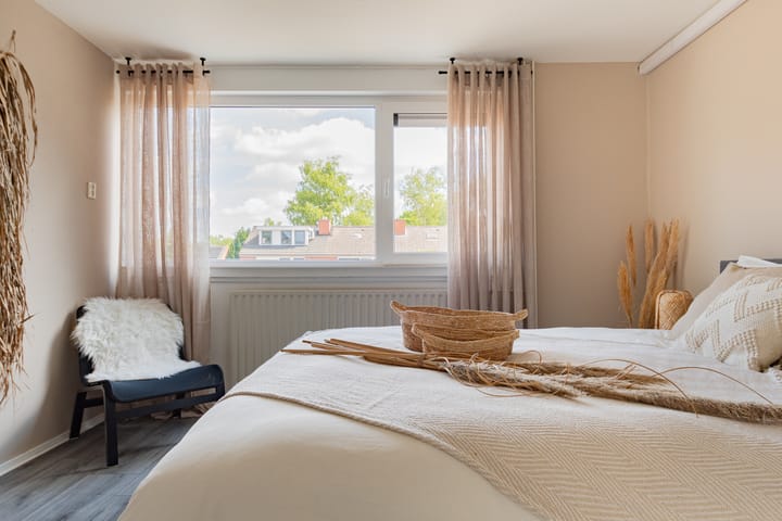 Photo 27 of Iemschoer 9