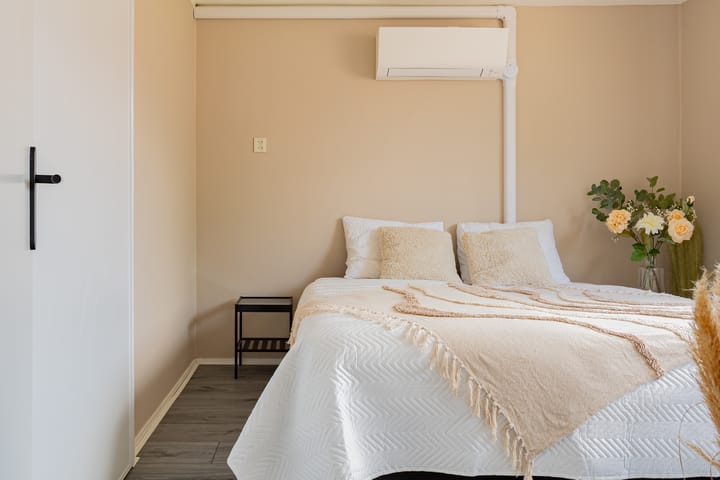 Photo 28 of Iemschoer 9