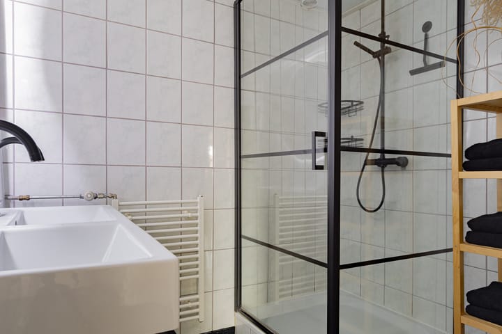 Photo 32 of Iemschoer 9