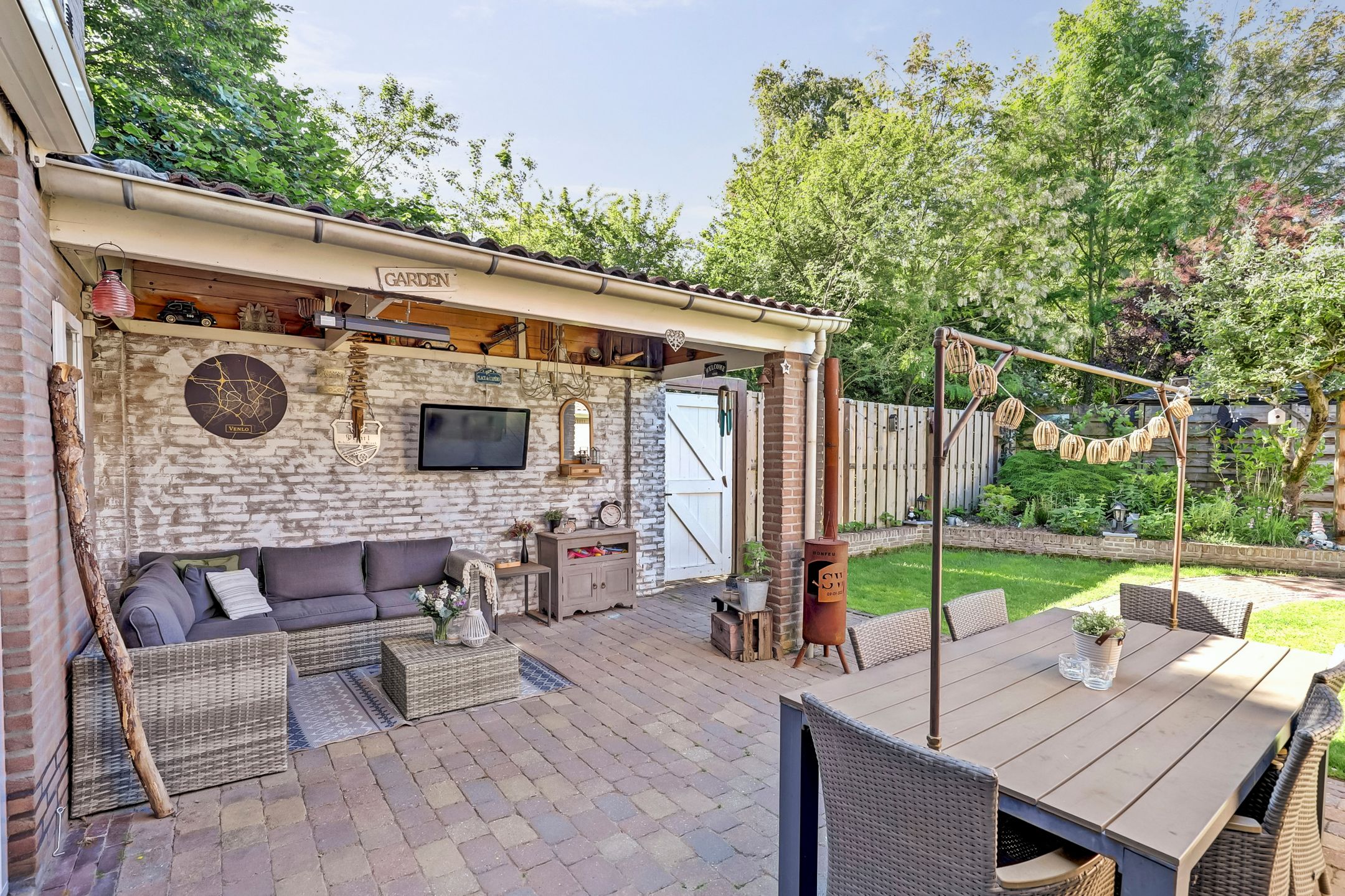 Photo 3 of Diderotstraat 7