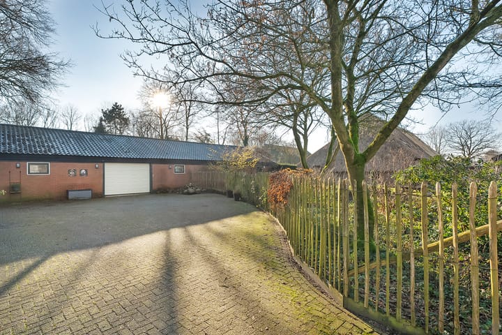 Foto 65 van Oshaarseweg 49