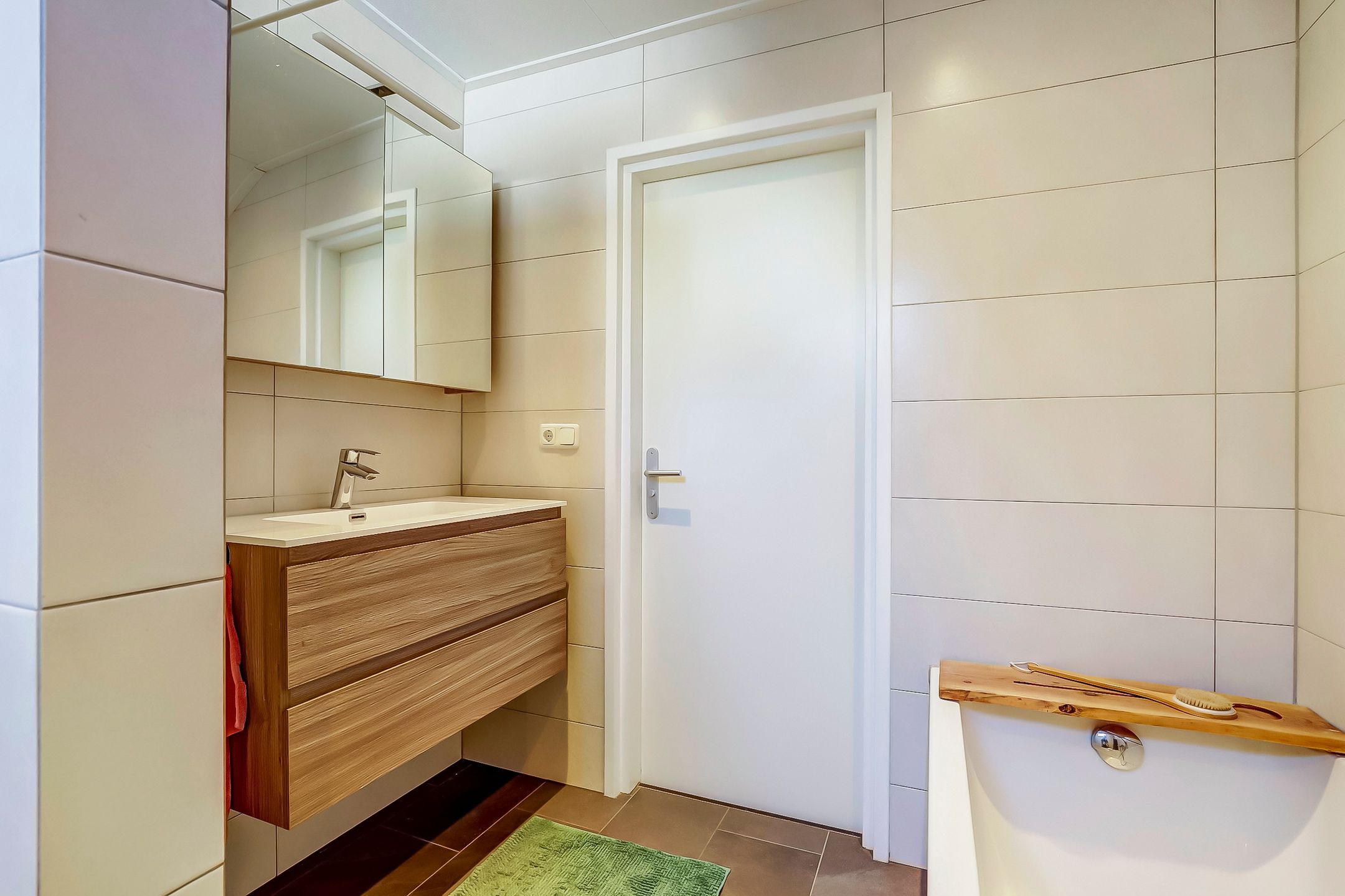 Photo 18 of Diderotstraat 7