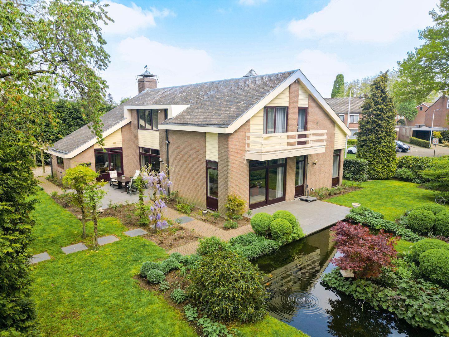 Foto 1 van Berkenring 70