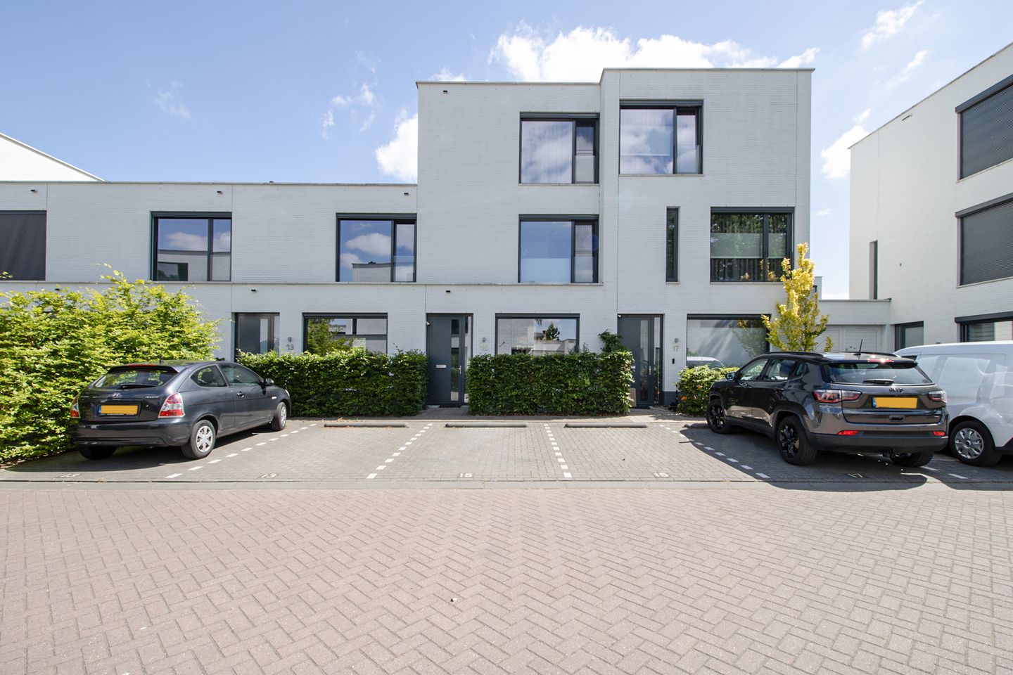 Foto 1 van Bosanemoonstraat 15