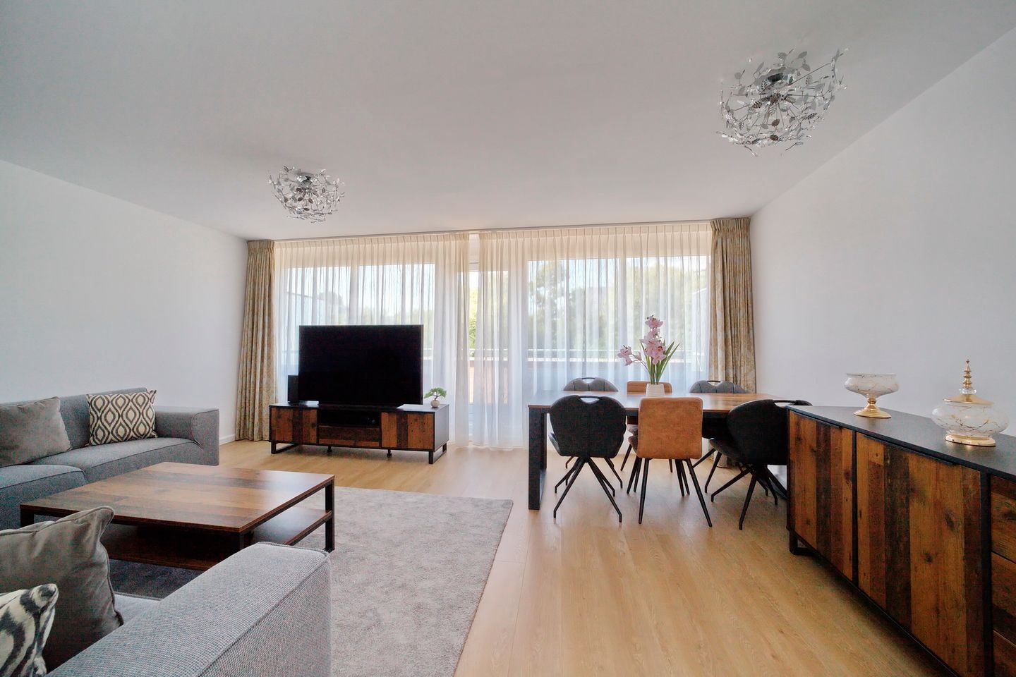 Photo 1 of Ir. van der Sluijsplantsoen 47