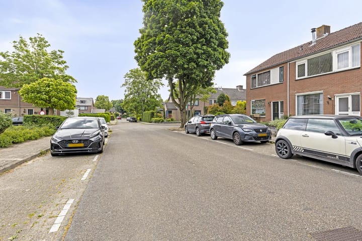 Photo 25 of Wethouder Winterinkstraat 24