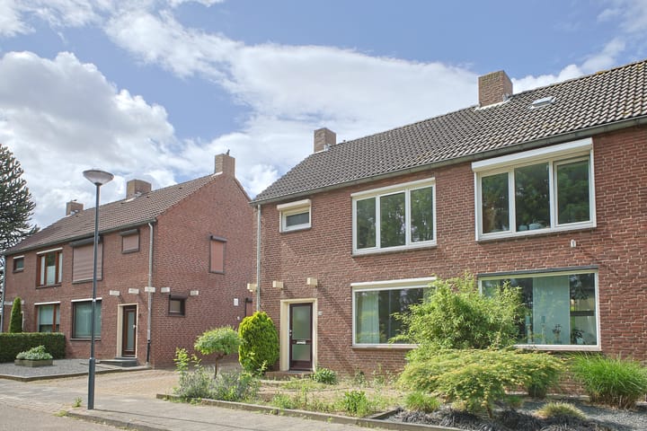 Foto 5 van Burg. van Boxtelstraat 24