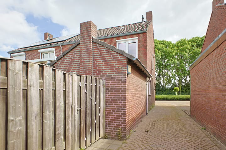 Foto 8 van Burg. van Boxtelstraat 24