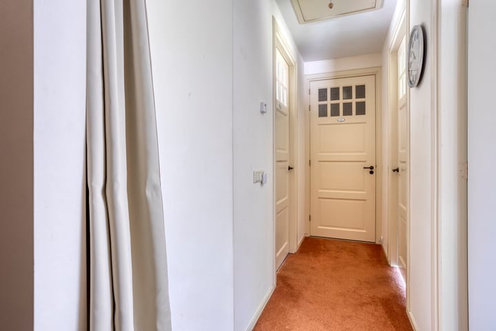 Photo 20 of Oranjestraat 68