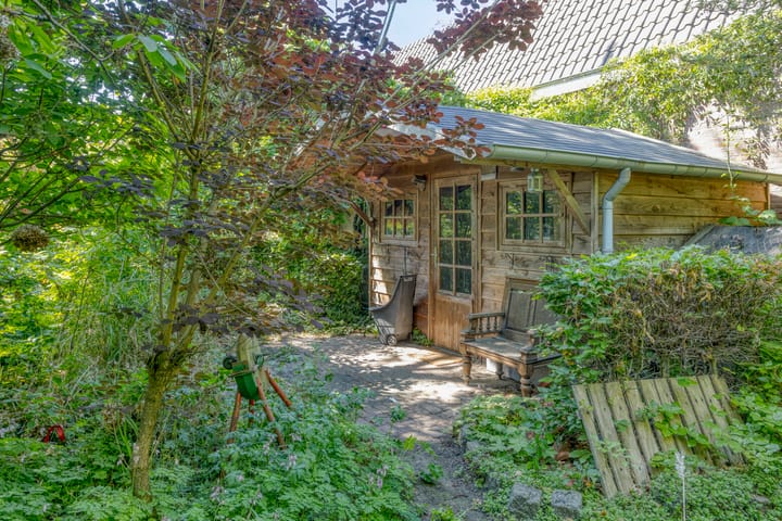 Photo 42 of Oranjestraat 68