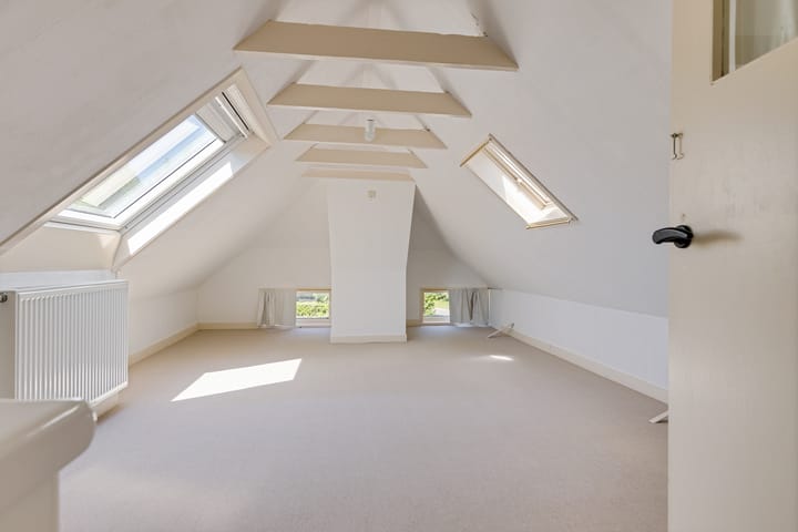 Foto 25 van E L Ubbensweg 1