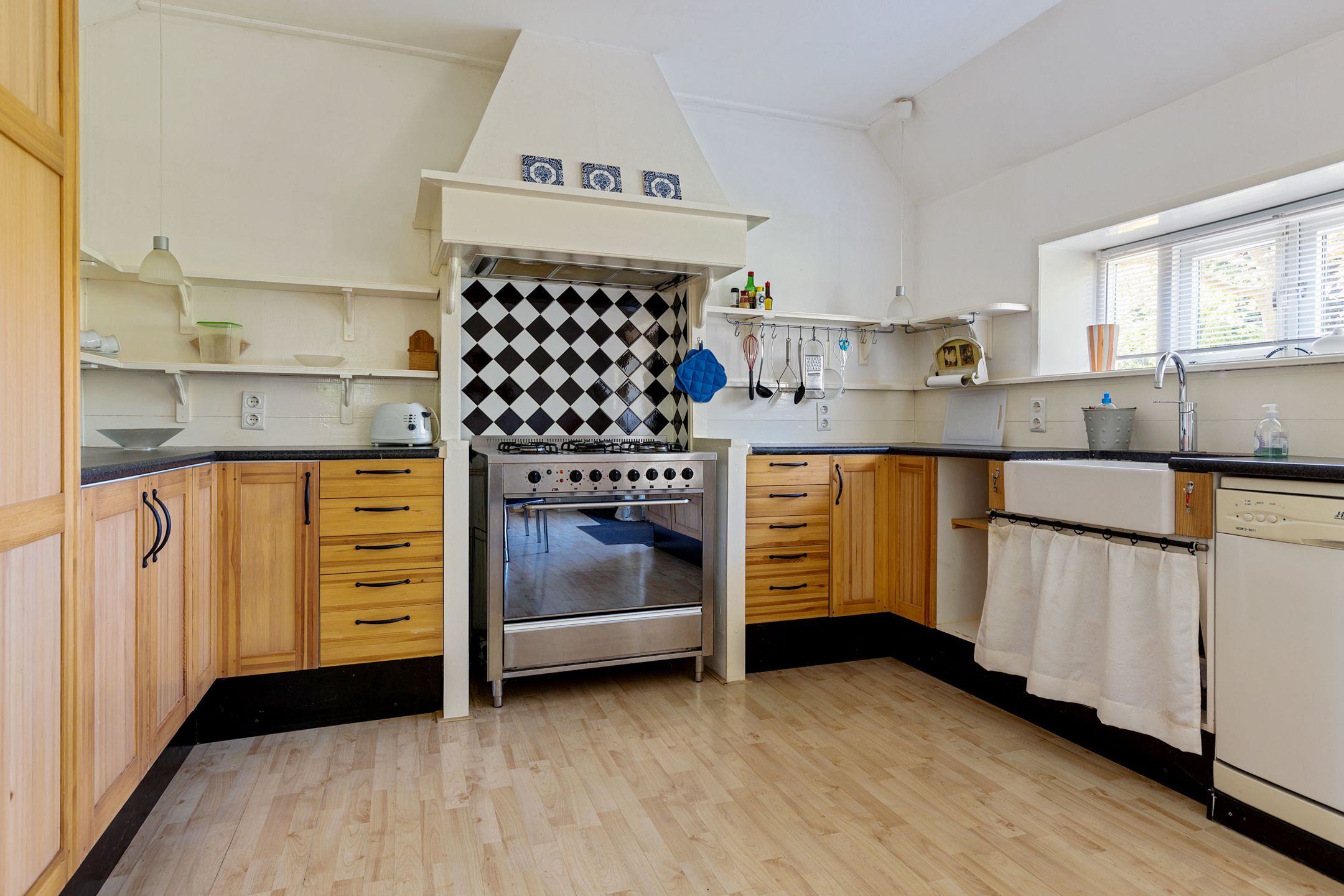 Foto 30 van E L Ubbensweg 1