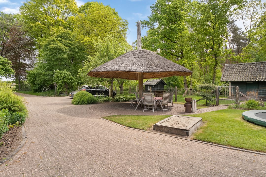 Foto 46 van Wethouder M. van Doorninckweg 21