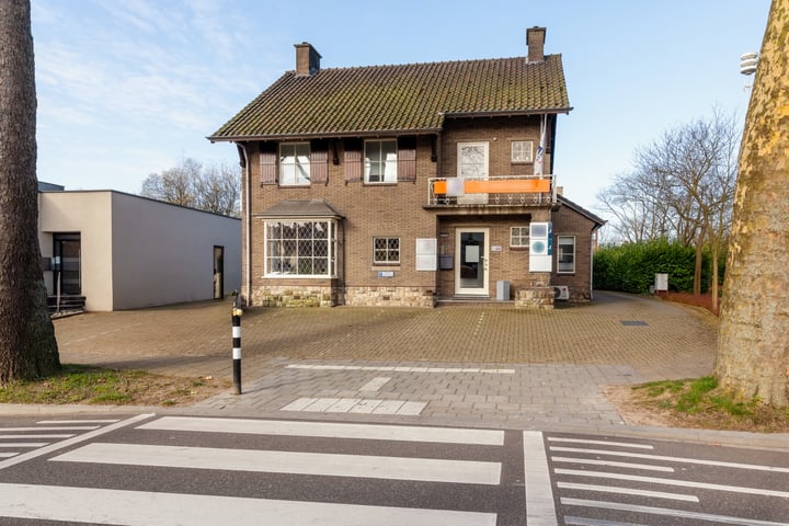 Mauritslaan 97, Geleen