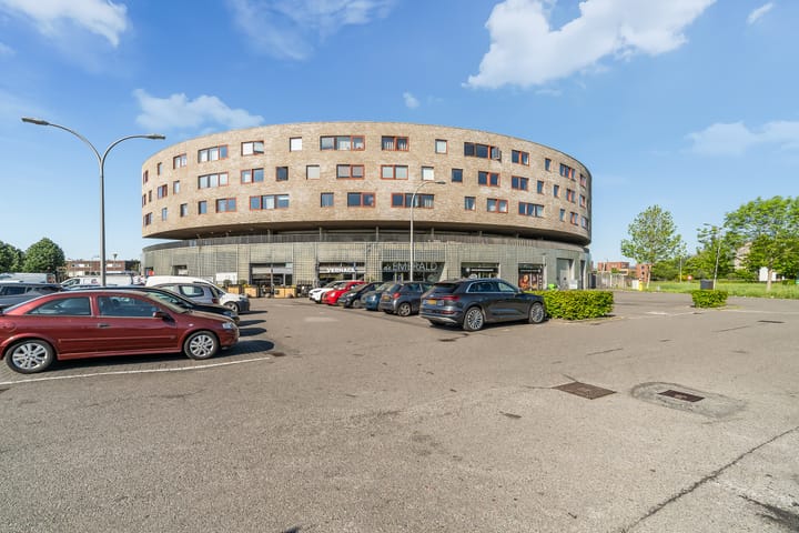 Foto 1 van Gouden Rijderplein 45