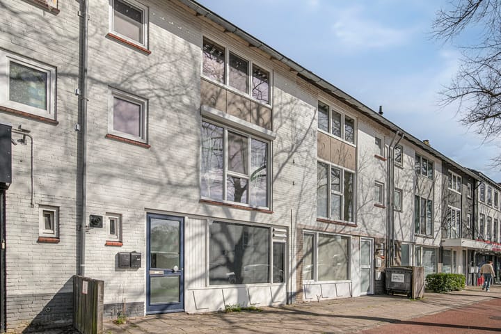 Foto 2 van Burgemeester van Hooffln 112-A