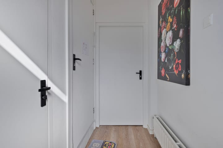 Foto 3 van Burgemeester van Hooffln 112-A