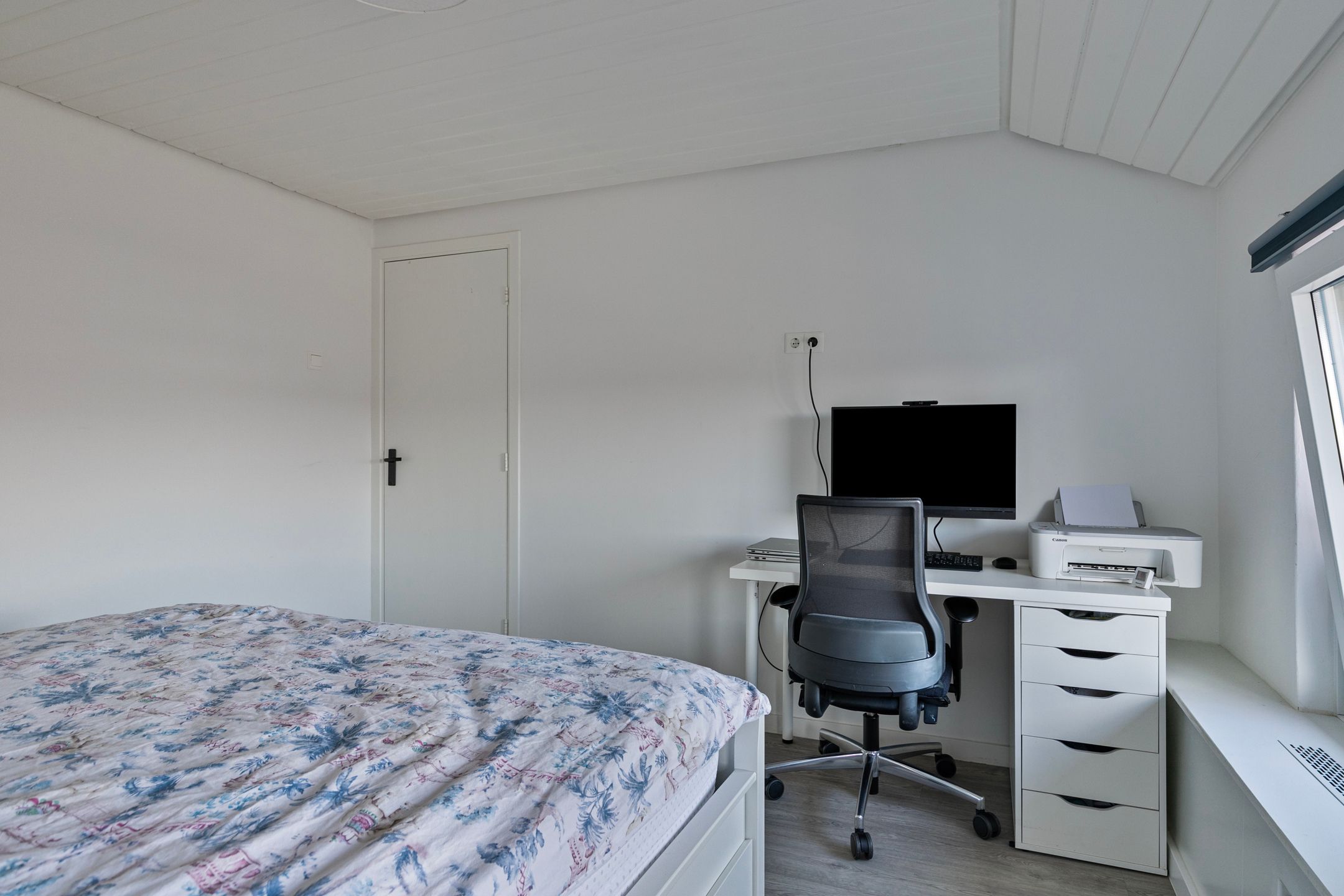 Photo 18 of Burgemeester van Hooffln 112-A