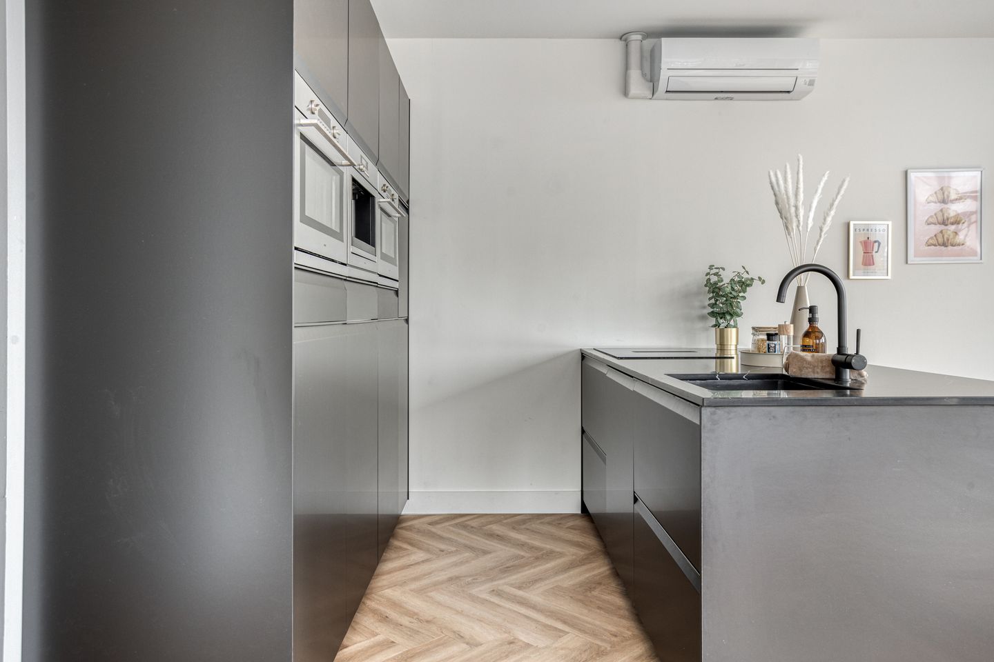 Foto 10 van Emmasingel 39-C