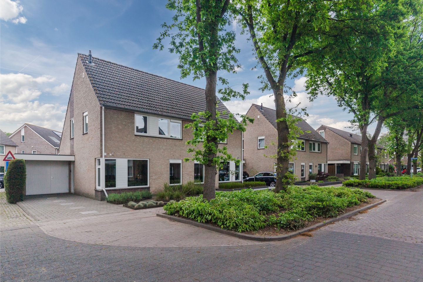 Photo 49 of Sint Annastraat 7