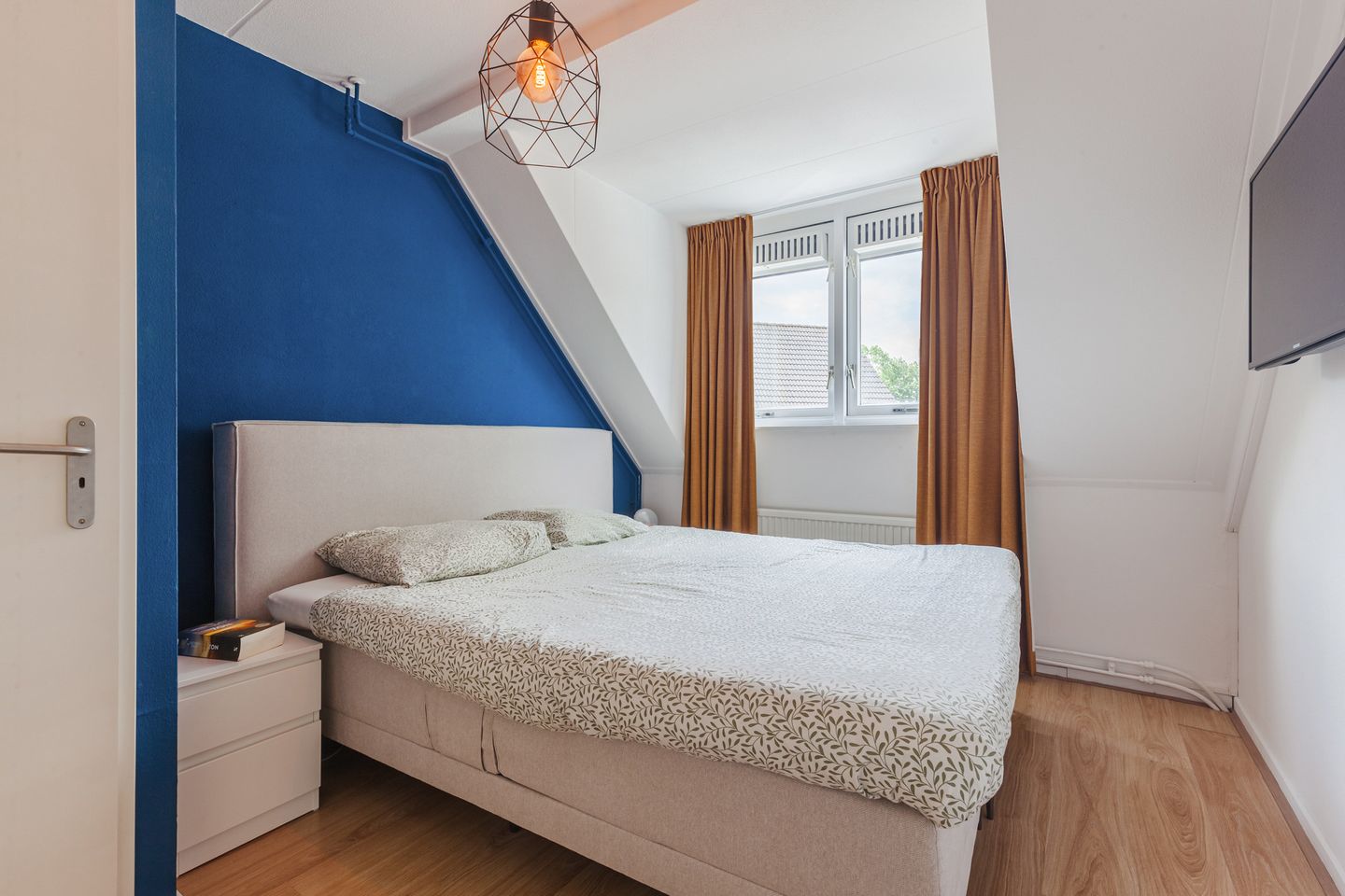 Photo 25 of Sint Annastraat 7