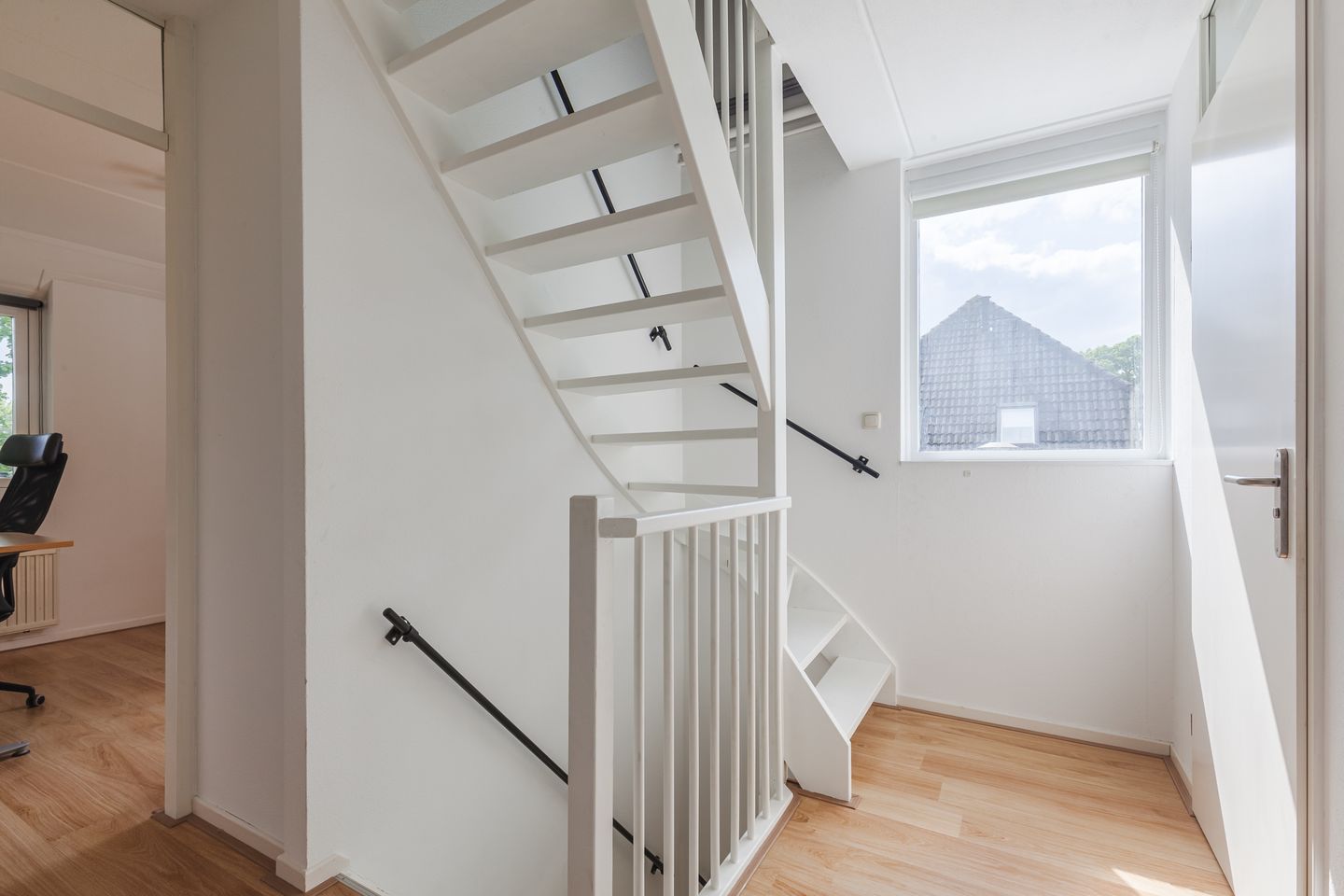 Photo 34 of Sint Annastraat 7